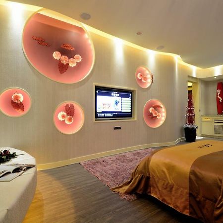 Hea Duenn Motel Тайчжун Экстерьер фото