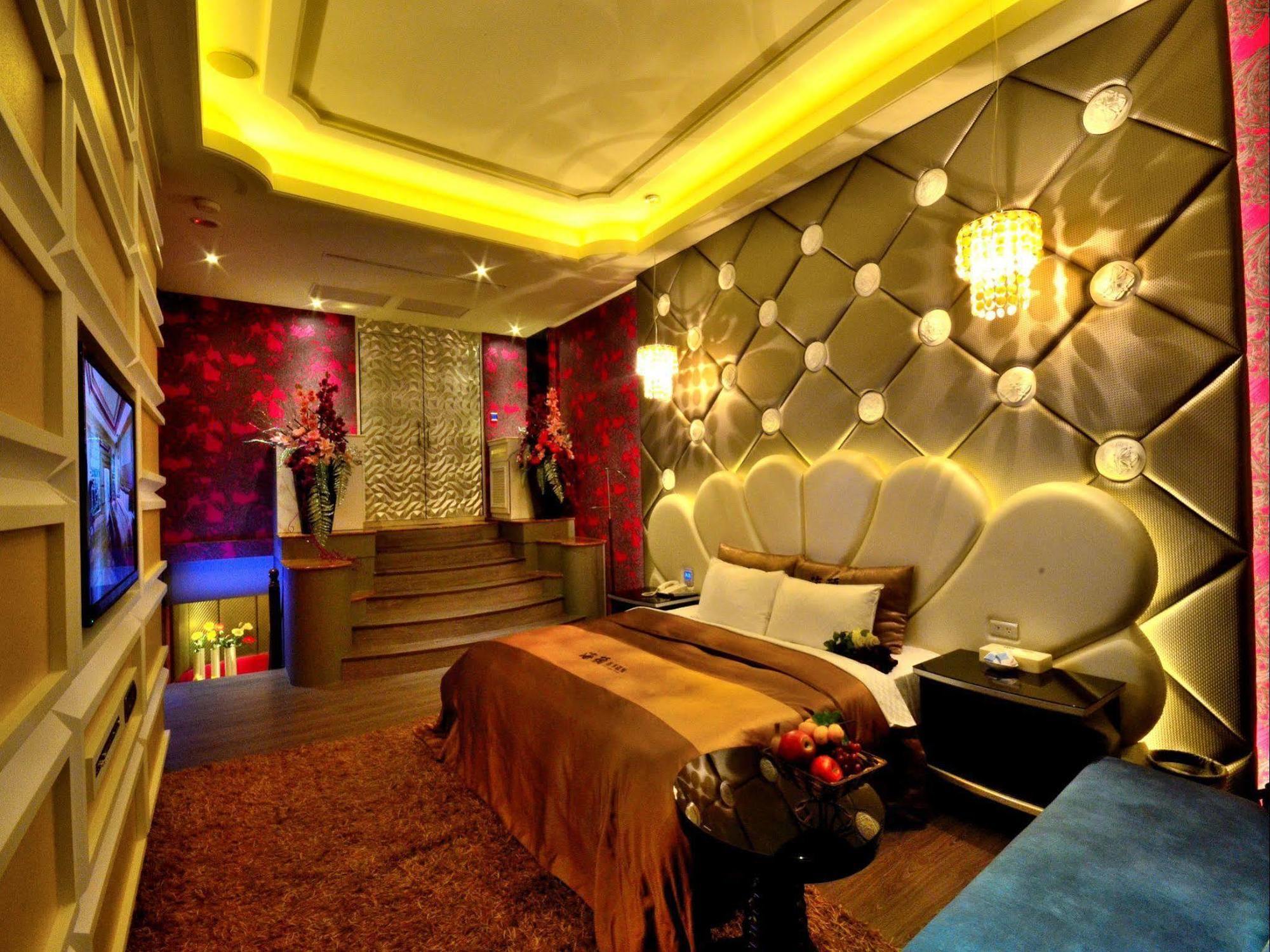 Hea Duenn Motel Тайчжун Экстерьер фото