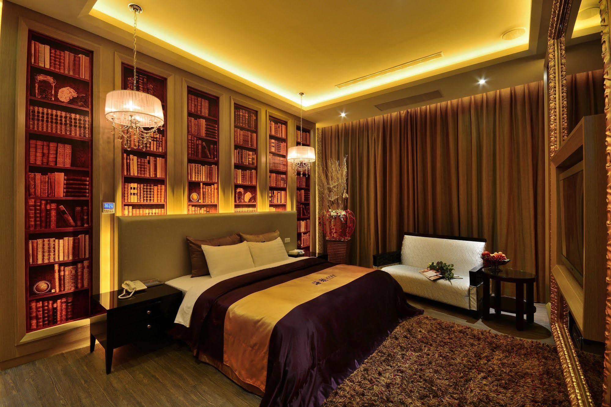 Hea Duenn Motel Тайчжун Экстерьер фото