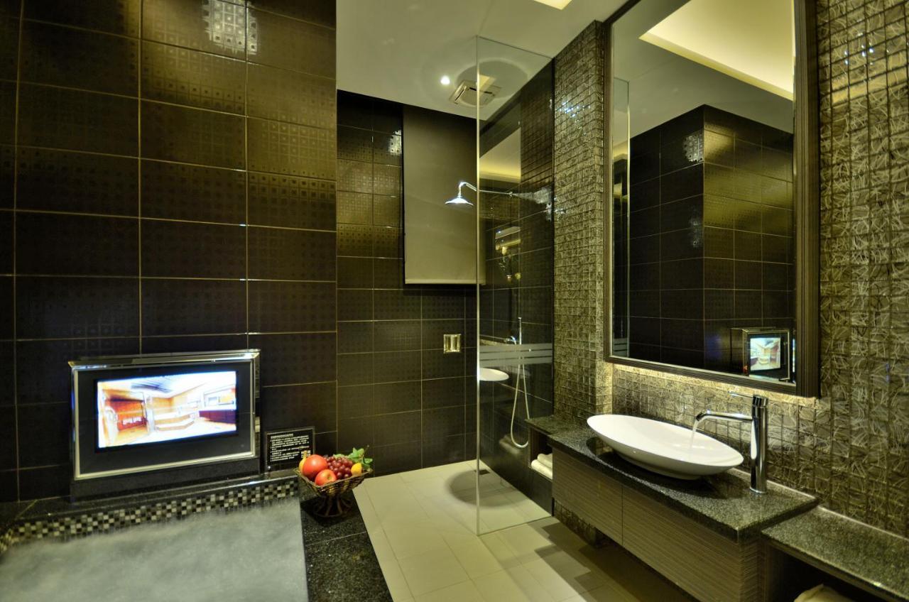Hea Duenn Motel Тайчжун Экстерьер фото
