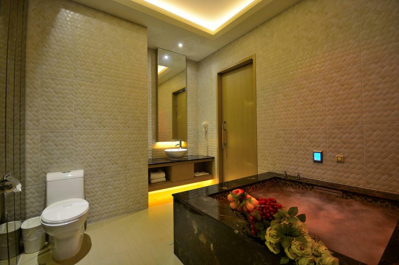 Hea Duenn Motel Тайчжун Экстерьер фото
