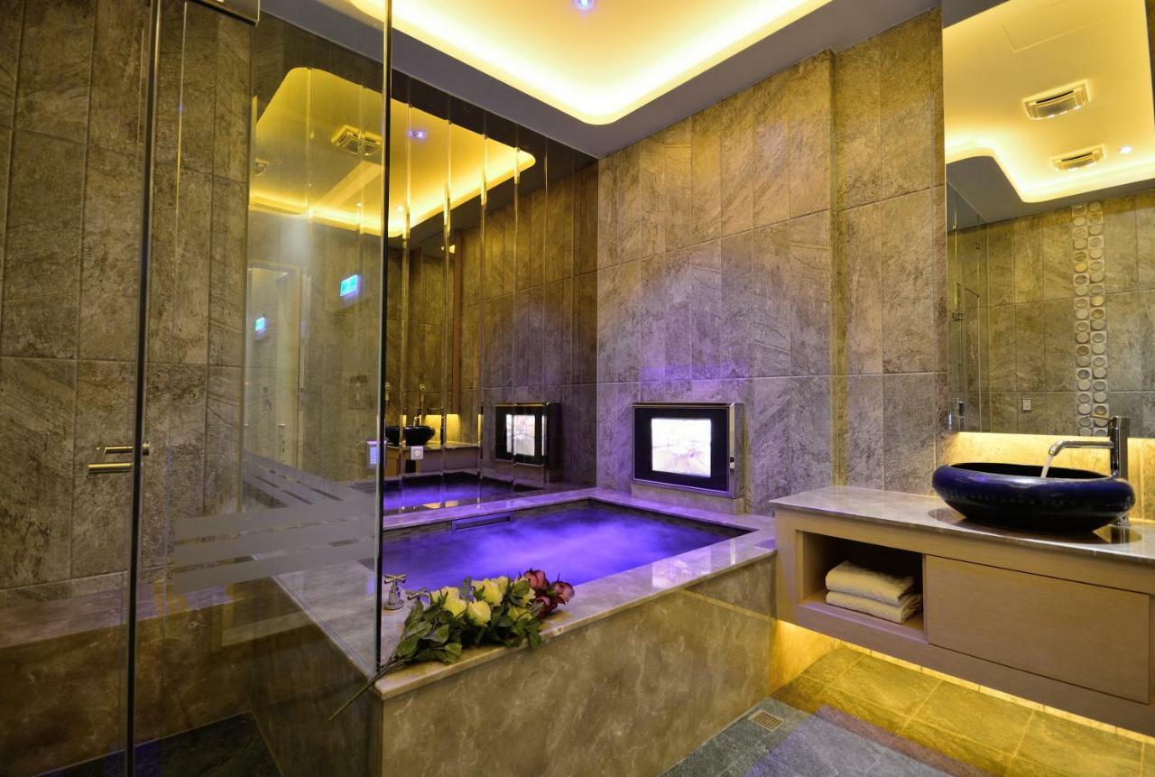 Hea Duenn Motel Тайчжун Экстерьер фото