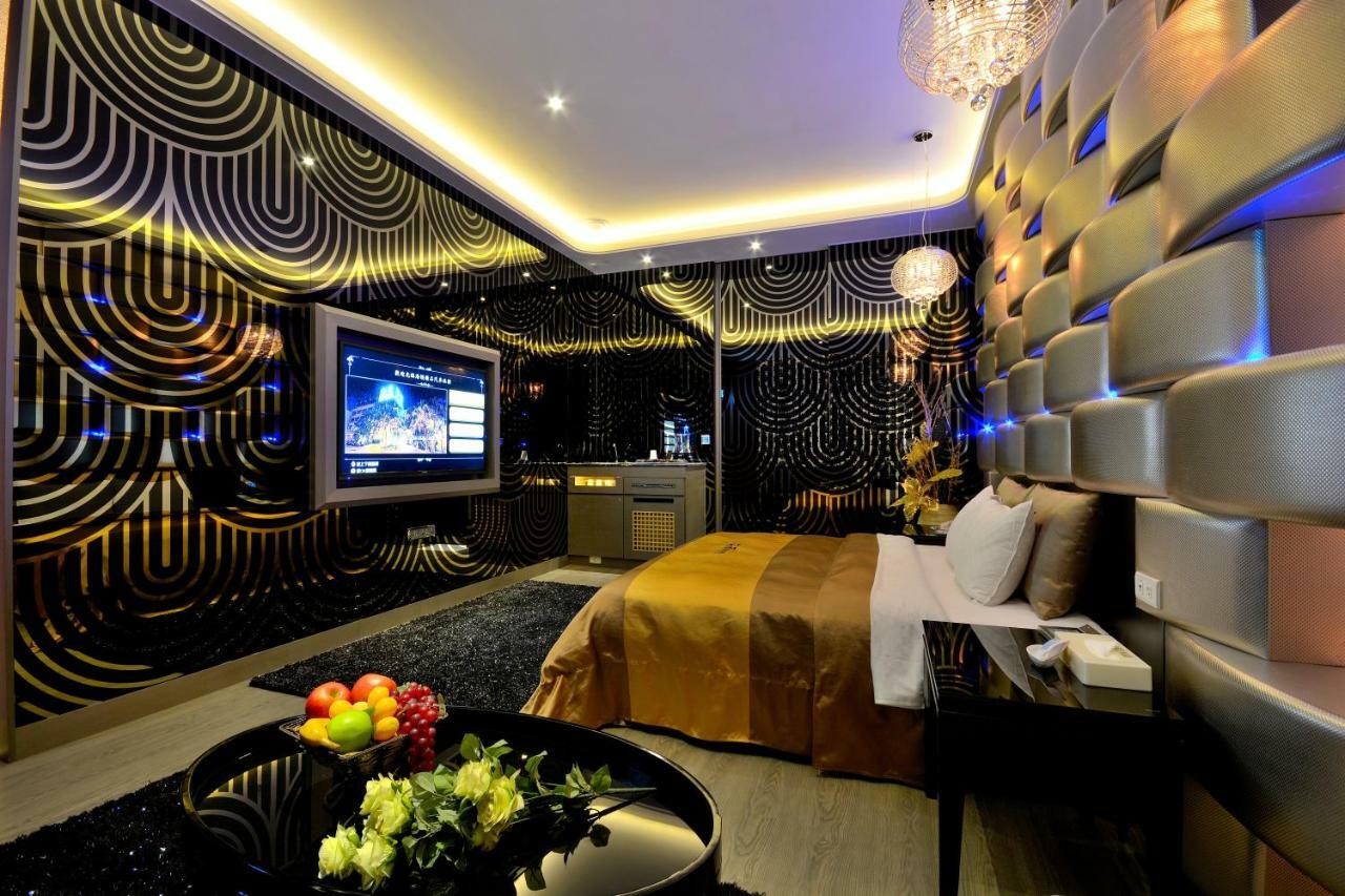 Hea Duenn Motel Тайчжун Экстерьер фото