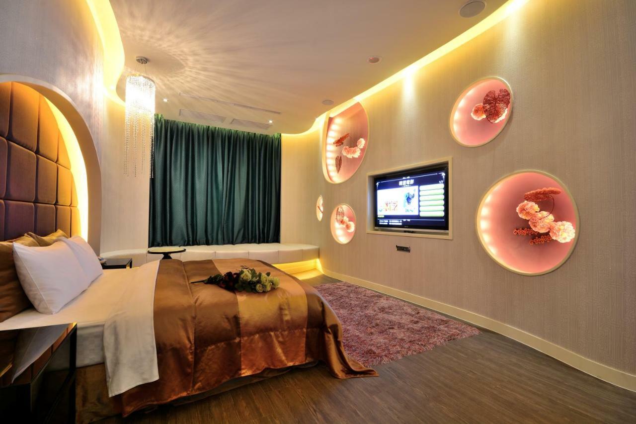 Hea Duenn Motel Тайчжун Экстерьер фото